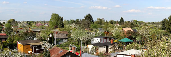 Vue sur un quartier avec jardins communautaires